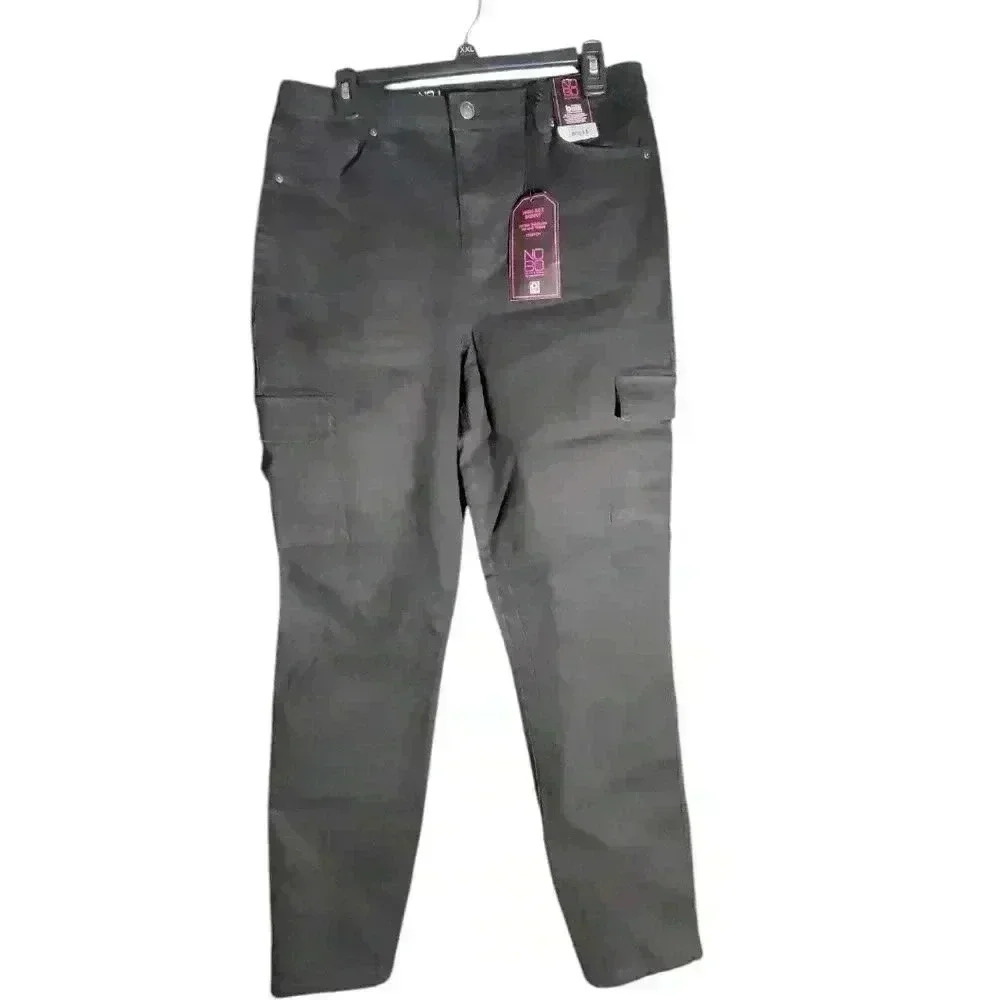 No Bo HIGH-RISE SKINNY. FITTED THROUGH HIP AND THIGH. STRETCH size 13